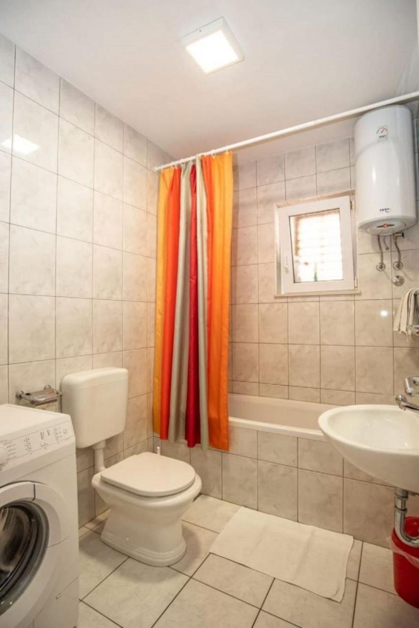 Apartments Andelko - Air Condition Baška Voda المظهر الخارجي الصورة