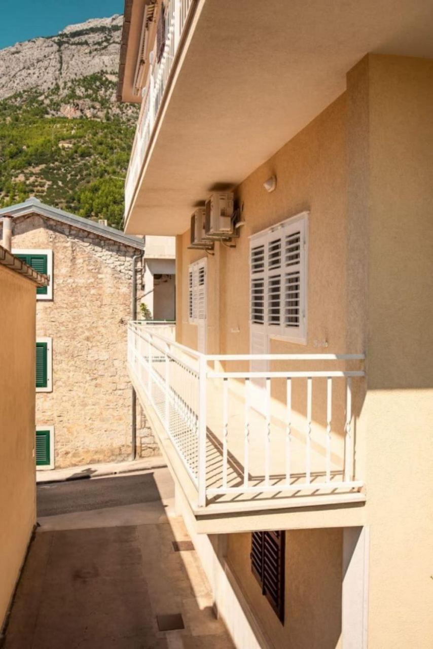 Apartments Andelko - Air Condition Baška Voda المظهر الخارجي الصورة